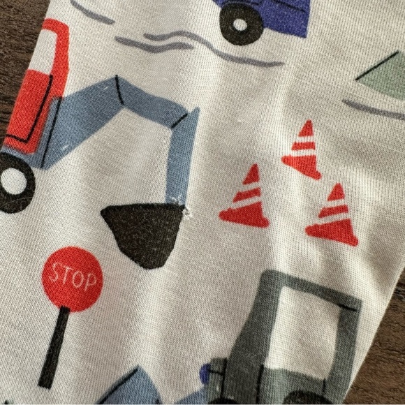 Play condition Little Sleepies boys 4T Construction Print Pajama Set Long Sleeve - Picture 3 of 7